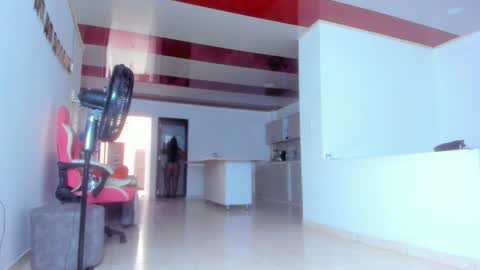 xxxtatianabustyxxx online show from January 25, 12:41 pm