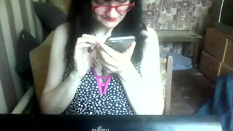 yanafiesta online show from July 2, 11:27 am