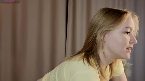 Snapshot of yangsperanza chatting on October 12, 3:14 pm Kate online show from October 12, 3:14 pm