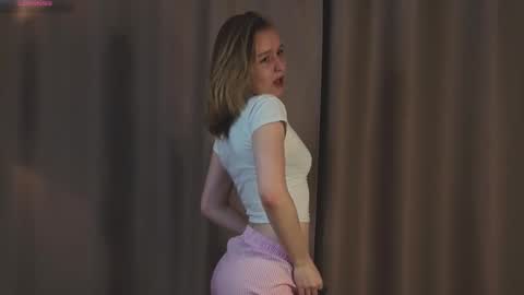 Snapshot of yangsperanza chatting on September 27, 3:08 pm Kate online show from September 27, 3:08 pm