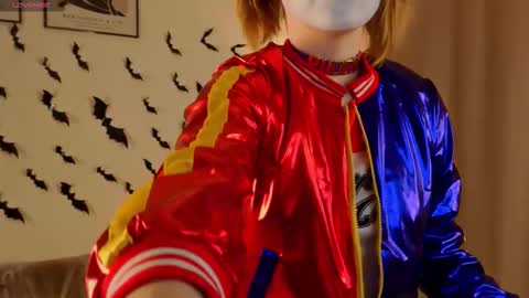 Snapshot of yangsperanza chatting on November 1, 1:59 pm Kate online show from November 1, 1:59 pm