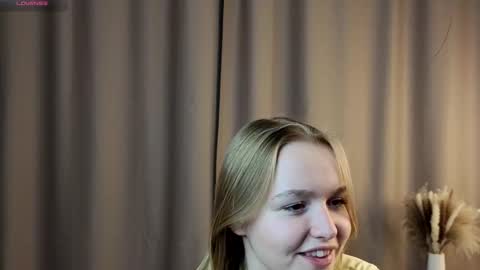 Snapshot of yangsperanza chatting on October 13, 3:14 pm Kate online show from October 13, 3:14 pm