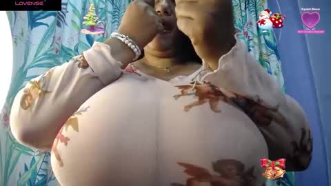 Yasmin online show from January 4, 11:11 am