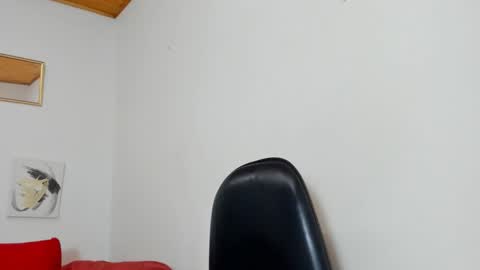 Yasemin online show from December 4, 11:34 am