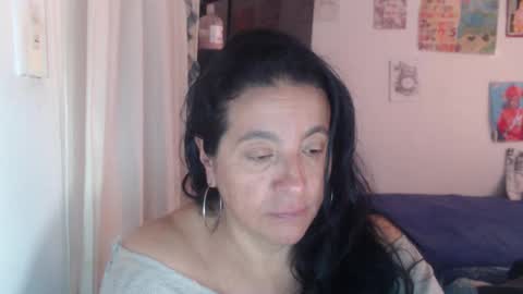 yasmin_love85 online show from May 22, 2:26 pm