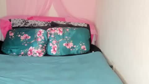 Yasmina online show from February 28, 3:15 am