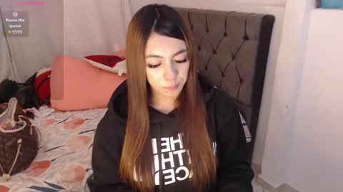 Yasmin online show from September 17, 2:37 pm