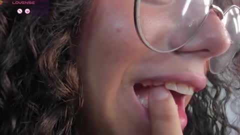 yaya23x online show from July 30, 2:51 pm