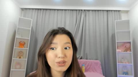 Jenny online show from October 28, 12:00 pm