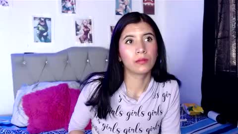 Yeimy  online show from January 26, 7:41 pm