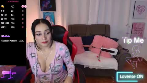 Snapshot of yeliana_sexy chatting on September 19, 7:51 am Valery online show from September 19, 7:51 am