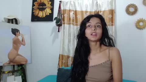 Snapshot of yemaya_28 chatting on February 10, 8:42 am Yemaya 28 online show from February 10, 8:42 am