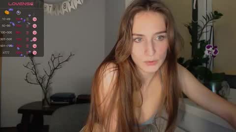 Zoe online show from March 3, 9:43 pm