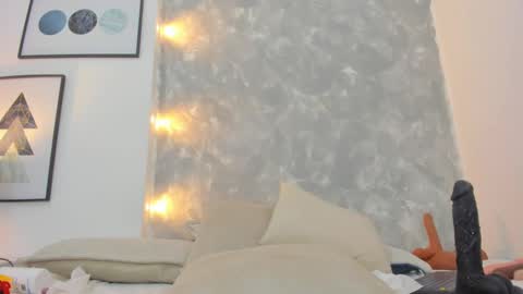 Snapshot of yesica_collins11 chatting on December 11, 8:58 am Yesica online show from December 11, 8:58 am