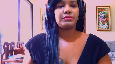 yesikaconer online show from February 5, 6:26 pm