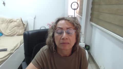 jessy online show from January 4, 2:14 am