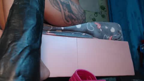 Snapshot of yeyecandy chatting on October 24, 12:45 pm yeyecandy online show from October 24, 12:45 pm