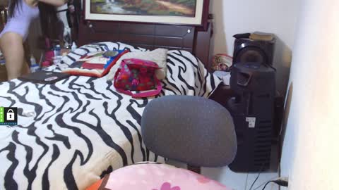 Andrea online show from December 2, 9:37 pm