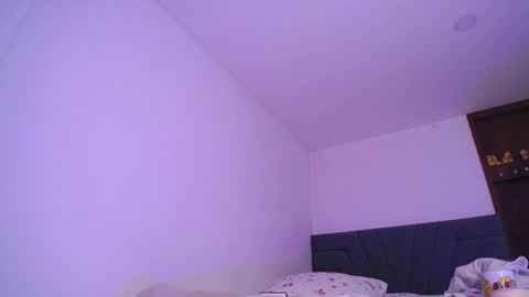 Snapshot of yinn_silver chatting on January 24, 10:11 am Yiny online show from January 24, 10:11 am