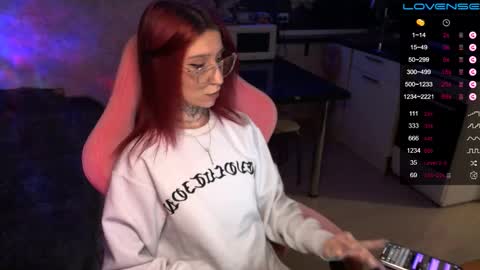     online show from December 19, 9:06 pm
