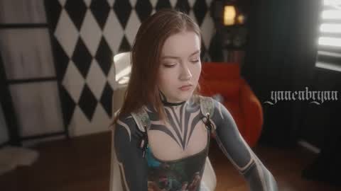 ynnenbrynn online show from October 11, 7:35 am