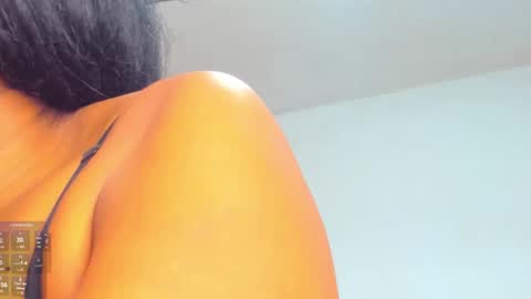 yonnsol_avril online show from September 24, 9:58 pm