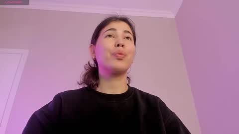 yooleen online show from October 9, 3:10 am