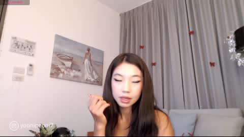 Snapshot of yoonipooni chatting on December 22, 12:16 pm yoonipooni online show from December 22, 12:16 pm