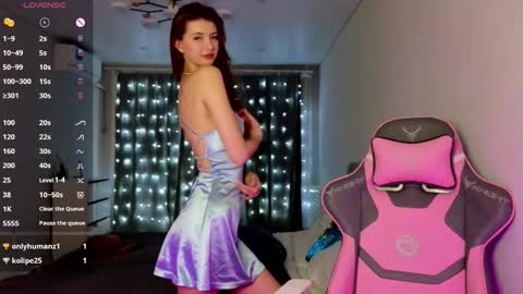 Katie online show from October 11, 4:50 am