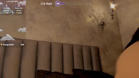 Snapshot of your__voice chatting on December 18, 5:21 pm Camilla online show from December 18, 5:21 pm