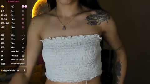 mia3 online show from January 9, 5:45 am