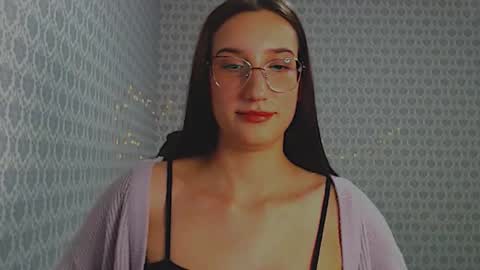 Milla online show from November 7, 6:02 pm