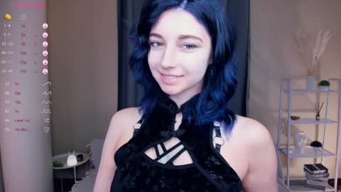 Lina online show from December 19, 6:23 am