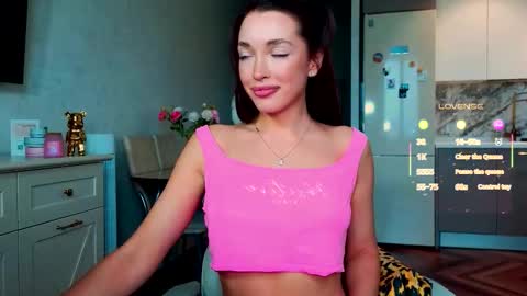 Snapshot of your_evaa chatting on October 5, 3:22 am your Evaa online show from October 5, 3:22 am