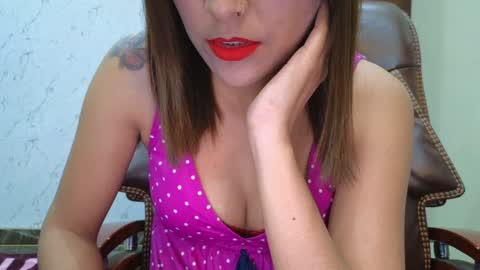 Snapshot of your_priya_77 chatting on January 14, 2:32 pm sonam online show from January 14, 2:32 pm