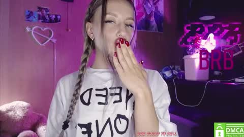 Alice  online show from December 16, 12:49 am