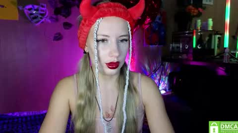 Alice  online show from October 6, 1:11 am