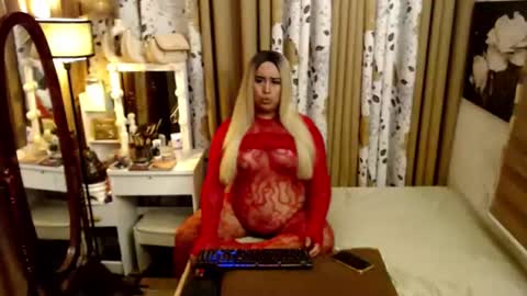 your_sissy_pregmom online show from July 13, 6:36 am