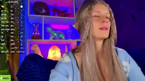 your_spring online show from April 16, 6:14 am