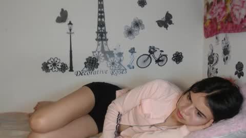 Snapshot of your_sweet_dirty_karen chatting on December 5, 9:39 pm KAREN online show from December 5, 9:39 pm