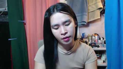 your_twinkletoes18 online show from November 5, 11:21 pm