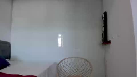 insta  yourboniee online show from September 20, 2:48 pm