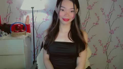 KESHA online show from February 28, 6:32 am