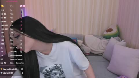 Mary online show from December 18, 7:26 am
