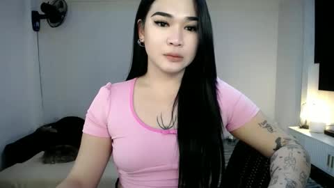 yourfantasyyy_ online show from December 22, 2:53 pm