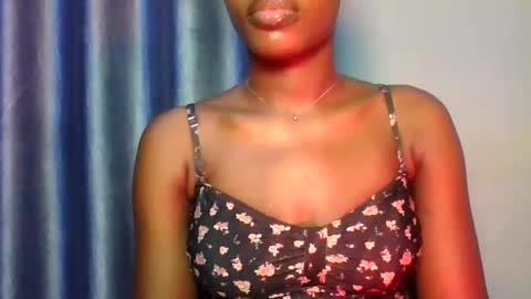 favcamgirl online show from January 9, 7:35 am