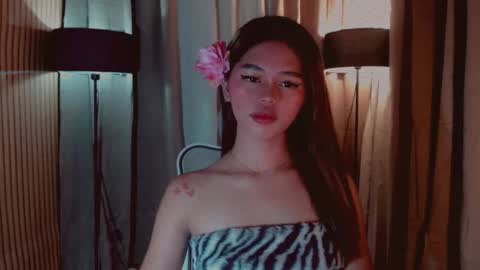 Snapshot of yourfavoratesunshine chatting on October 21, 12:42 pm Sunshine online show from October 21, 12:42 pm