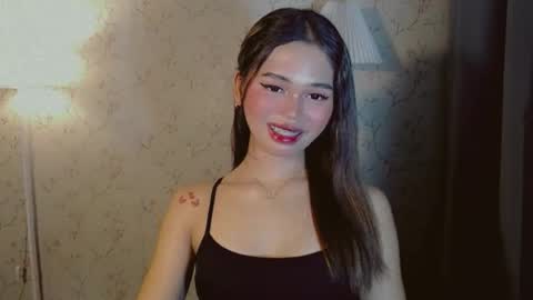 Snapshot of yourfavoratesunshine chatting on October 18, 9:01 am Sunshine online show from October 18, 9:01 am