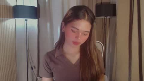 Snapshot of yourfavoratesunshine chatting on October 26, 1:17 pm Sunshine online show from October 26, 1:17 pm