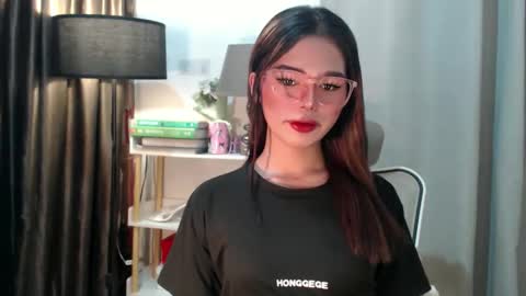 Snapshot of yourfavoratesunshine chatting on September 17, 10:02 am Sunshine online show from September 17, 10:02 am